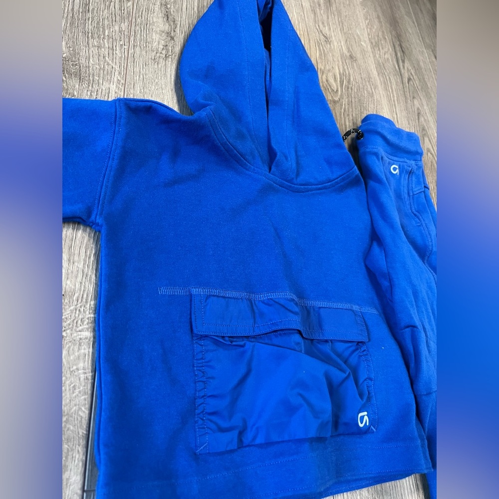 Gap Fit Tech Set - Picture 2 of 2